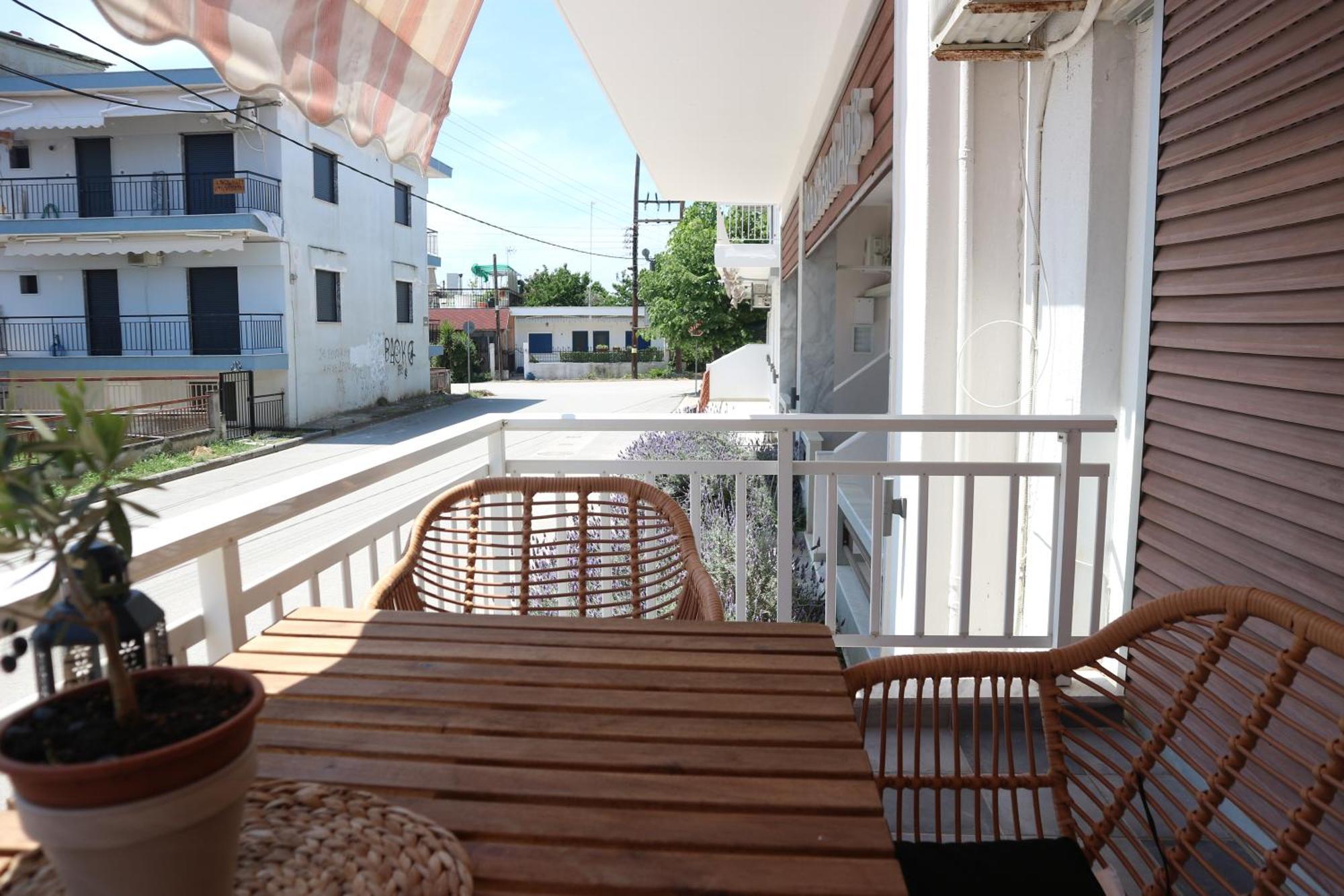 Grandma Mary'S Apartment Nea Playia Esterno foto